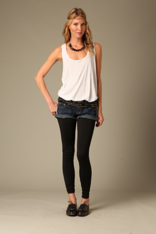 Black/white