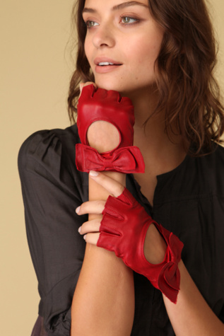 Bow Driver Glove