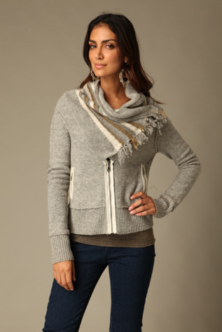 Zip Up Cable Neck Cardigan