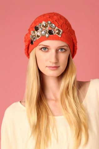Rhinestone Yarn Beret