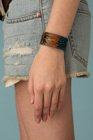 Feather Single Wrap Cuff