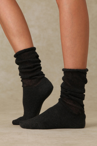 Ruffle Slouch Sock