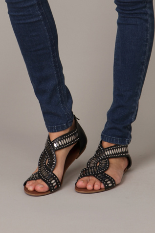 Saint Sandal