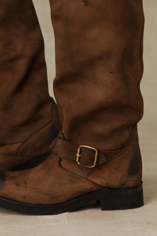 Brown Distress