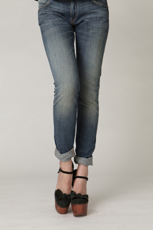 Daisy Wedge Platform