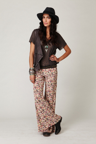 FP-1 Floral Fields Wideleg Pant at Free People Clothing Boutique :  pants fp1 wideleg wide leg