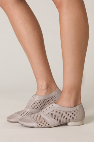 Harland Slip On Brogue