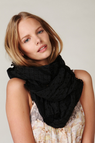 Persia Crochet Scarf
