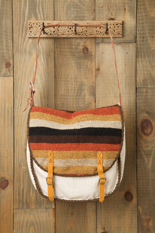 Mali Pattern Messenger