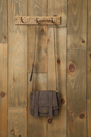 Wayfarer Clasp Crossbody