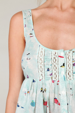 Cropped Sleeveless Bird Tank