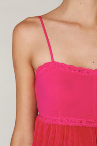 Pleated Herringbone Slip