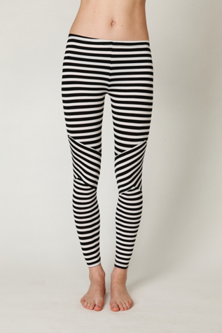 Black / White Stripe