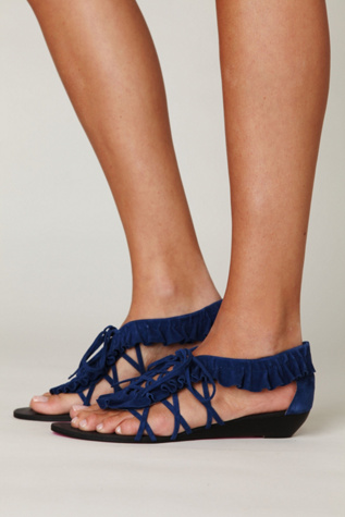 Ruffle Lace Sandal