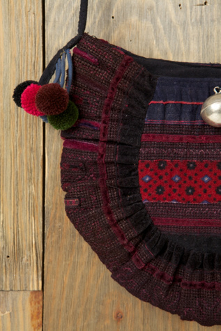 Yukimi Embroidered Crossbody