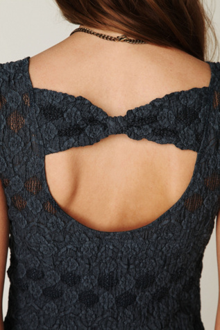 Short Sleeve Bow Back Dress