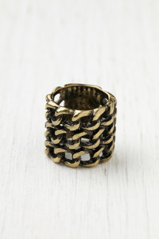 Chain Links Ring