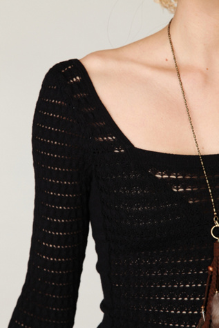 Cropped VNeck Pullover