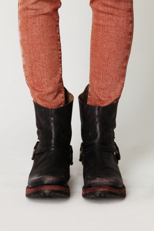 Black / Cognac