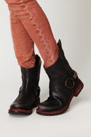 Black / Cognac