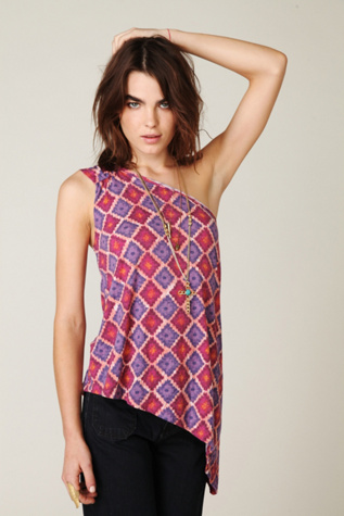 Printed One Shoulder Tribal Tee