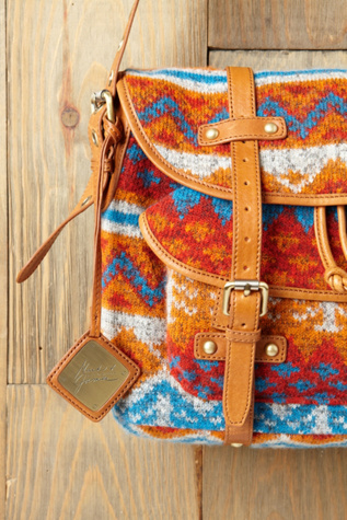 Peruvian Ski Satchel