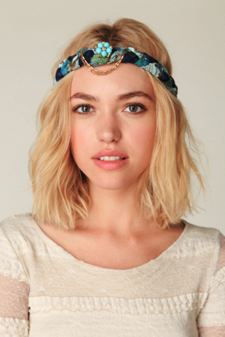 Tamira Jeweled Turban