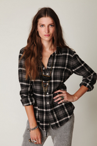La Bourse Plaid Button Down