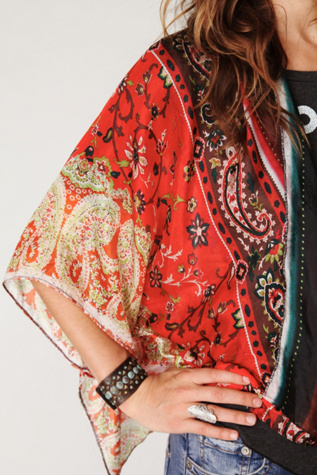Parisian Print Kimono