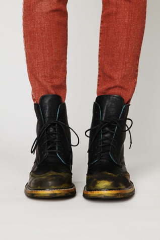 Black Distressed