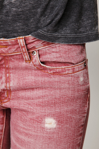Destroyed Skinny Jean