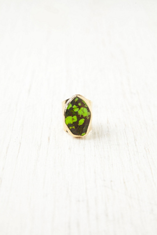 Lizzie Stone Ring
