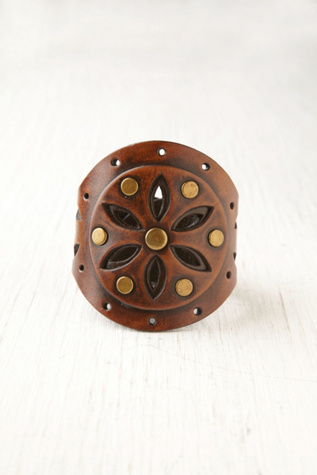 Poppy Cutout Leather Cuff
