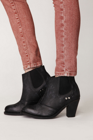 Black / Silver