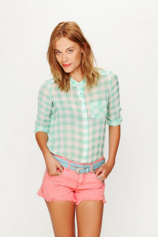 Sweet Spring Gingham Buttondown