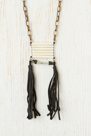 Zoldos Tassel Bib