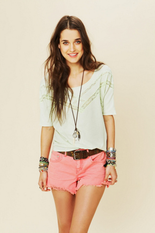 Sweet V Tee