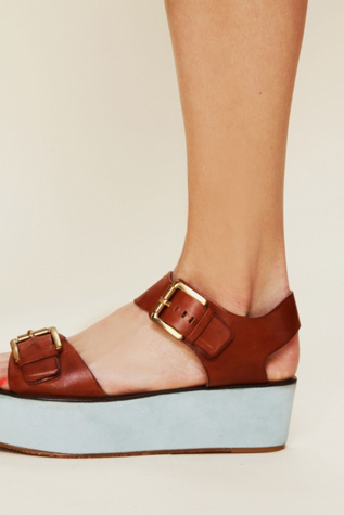 Saddle