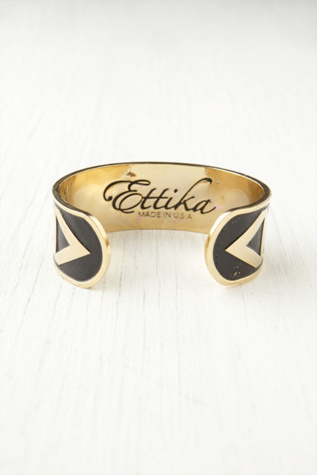 Black / Gold