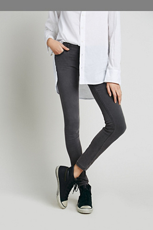 Lightweight Stretch Skinnies