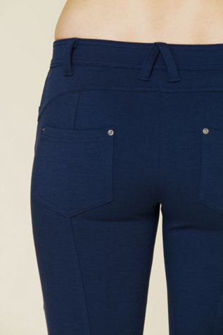 Seams Cool Knit Legging