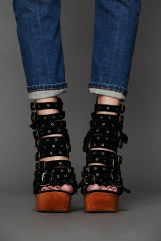 Rockley Cut Out Wedge