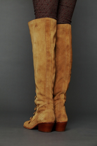 TAN SUEDE