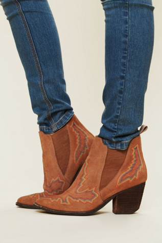 Jeffrey Campbell Frontier Stitch Boot in Boots