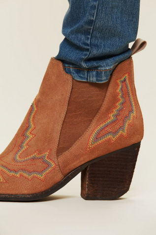 Nude suede-rainbow