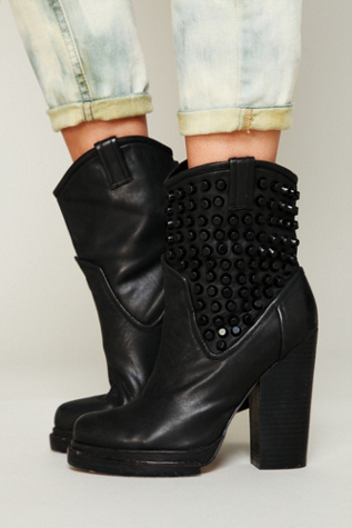 Jeffrey Campbell Chelsea Stud Boot