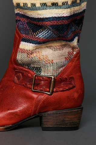 Quixote Blanket Boot