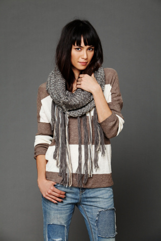 Loop Knit Fringe Scarf