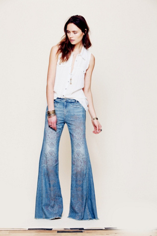 Printed Extreme Vintage Flare in denim