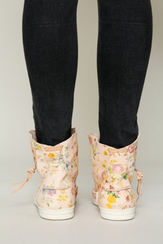 Ivory Floral